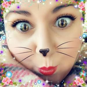 Meet your Posher, Teresa